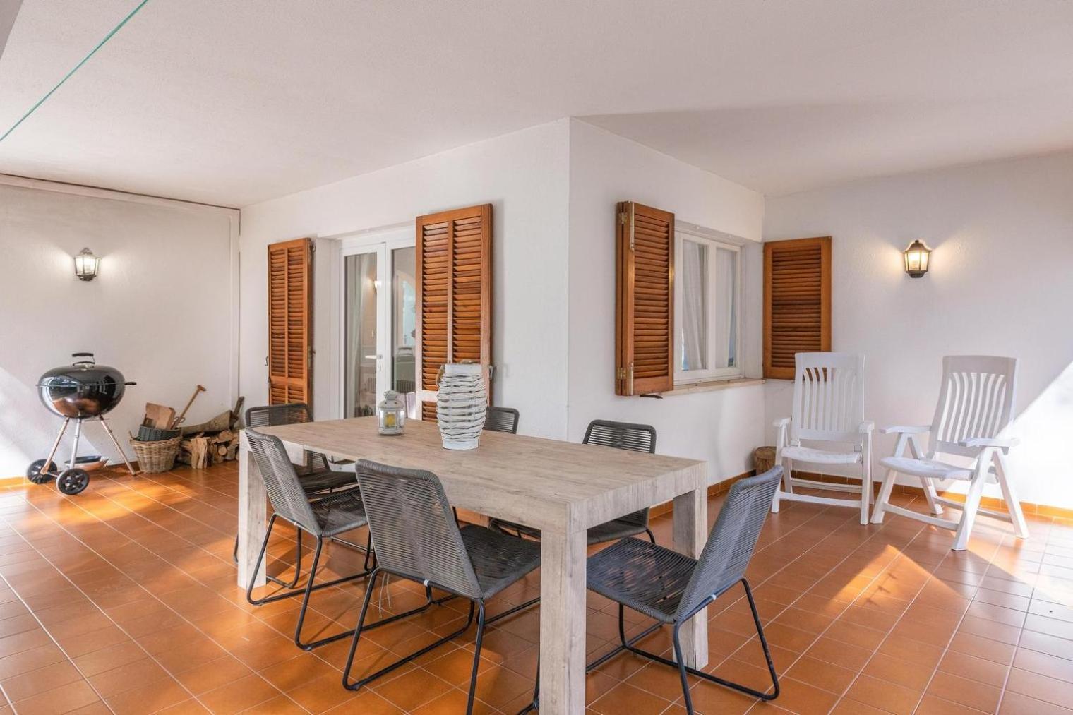Gorgeous Renovated Cala Sant Vicenc Beach Villa Кала-Сан-Висенте Экстерьер фото