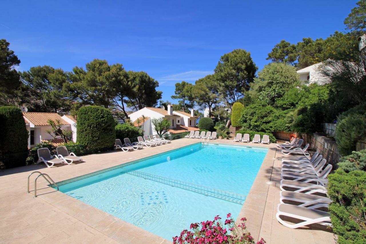 Gorgeous Renovated Cala Sant Vicenc Beach Villa Кала-Сан-Висенте Экстерьер фото