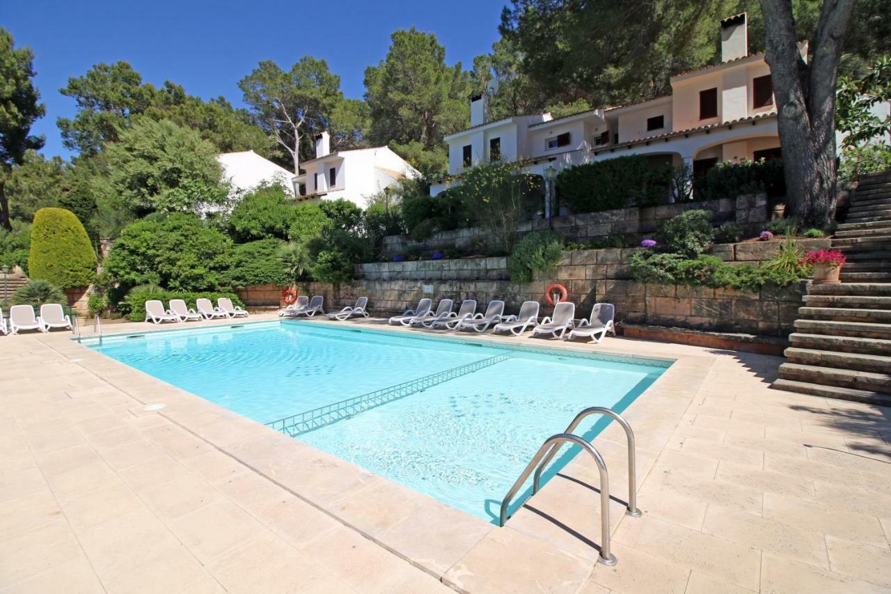 Gorgeous Renovated Cala Sant Vicenc Beach Villa Кала-Сан-Висенте Экстерьер фото