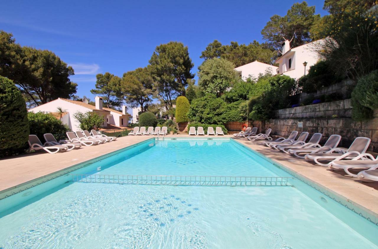 Gorgeous Renovated Cala Sant Vicenc Beach Villa Кала-Сан-Висенте Экстерьер фото